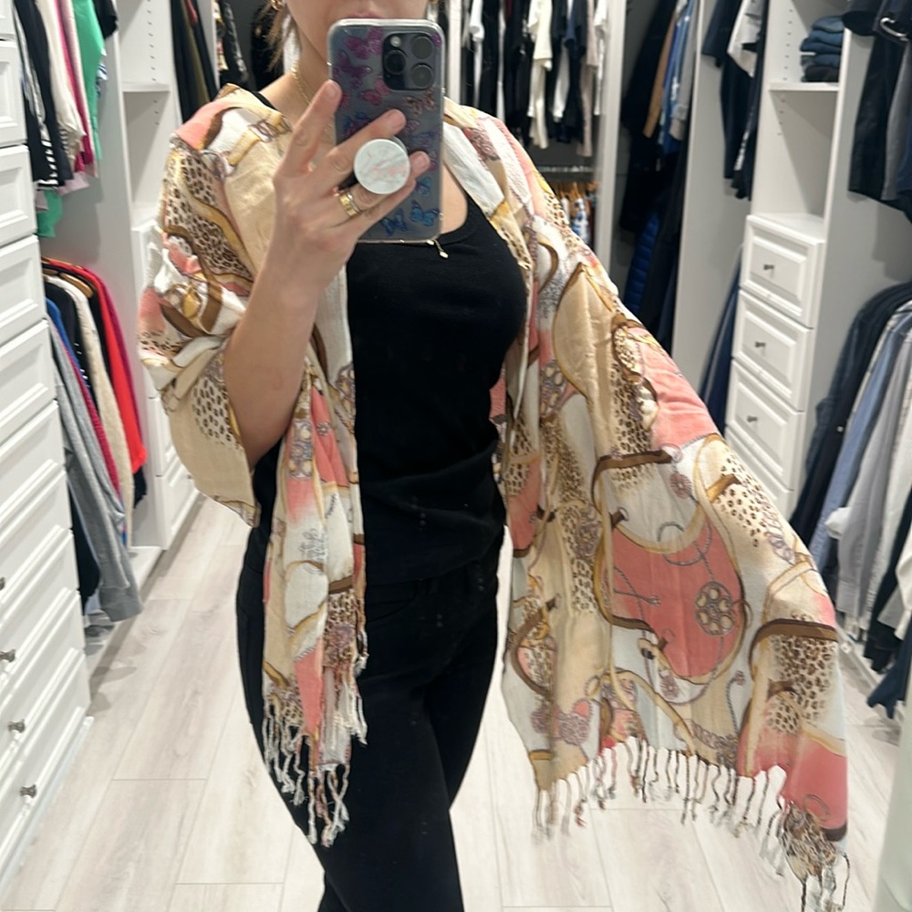 Cache print scarf - Picture 2 of 9